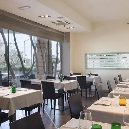 Courtyard By Marriott Venice Airport
