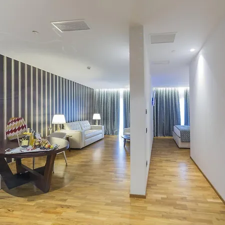 Courtyard By Marriott Venice Airport 4* Tessera