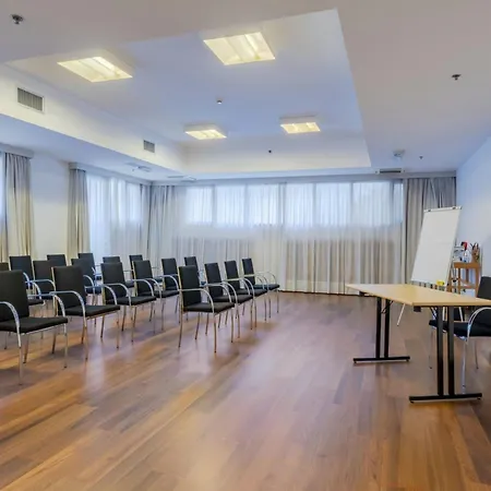 Courtyard By Marriott Venice Airport 4*