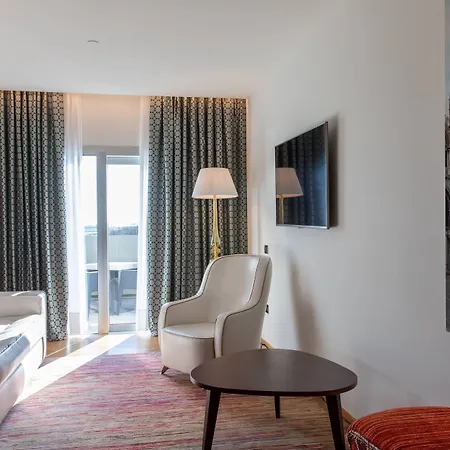 Courtyard By Marriott Venice Airport Hotel