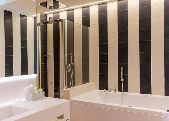 코트야드 바이 메리어트 베니스 에어포트 호텔 테세라