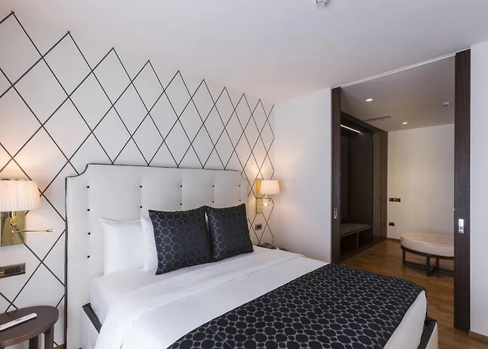 호텔 코트야드 바이 메리어트 베니스 에어포트 테세라