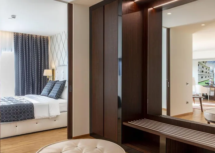 코트야드 바이 메리어트 베니스 에어포트 테세라