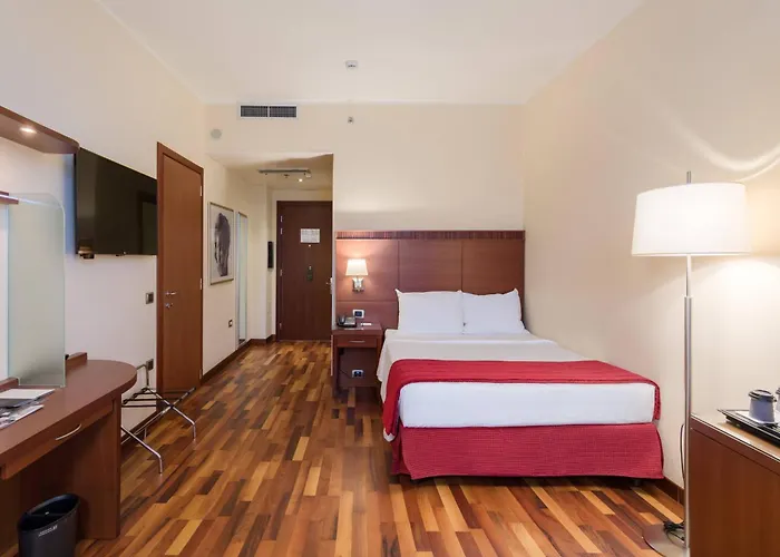 코트야드 바이 메리어트 베니스 에어포트 호텔 4*