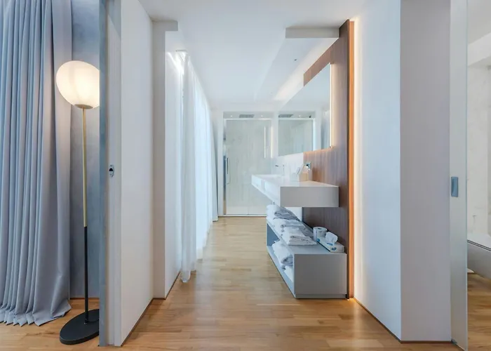 호텔 코트야드 바이 메리어트 베니스 에어포트 테세라