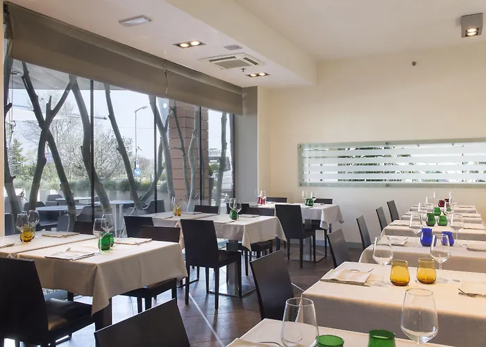 코트야드 바이 메리어트 베니스 에어포트 호텔 테세라