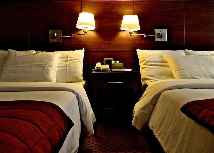 코트야드 바이 메리어트 베니스 에어포트 호텔 4*